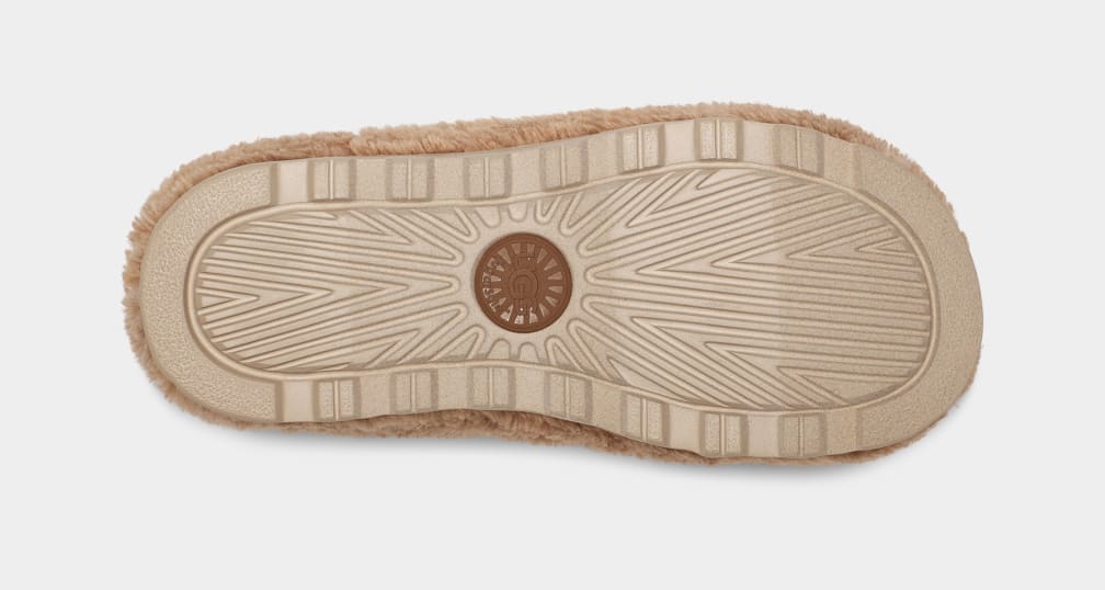 0F350321-F3B9-31D4-D584-AE3BB20DD01A