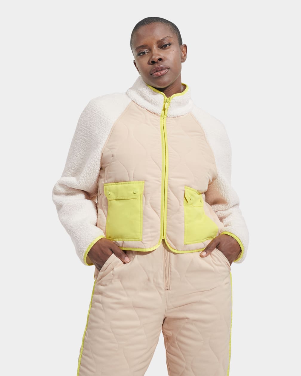 298924CA-3347-B886-D9B4-EB3816536D17