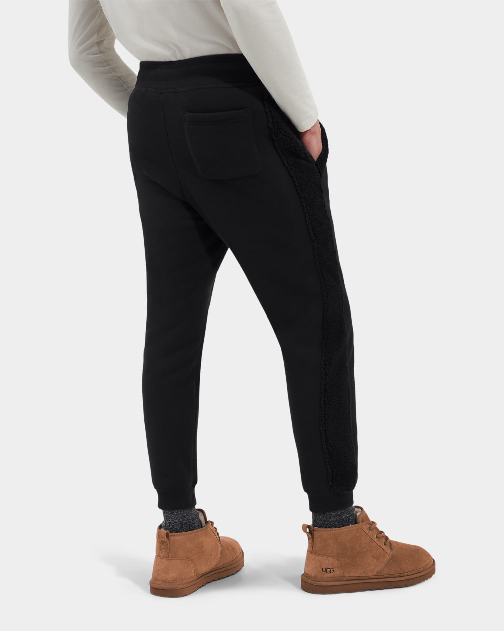 2A4FF7F7-DFDE-F124-93C0-890E46CE1458