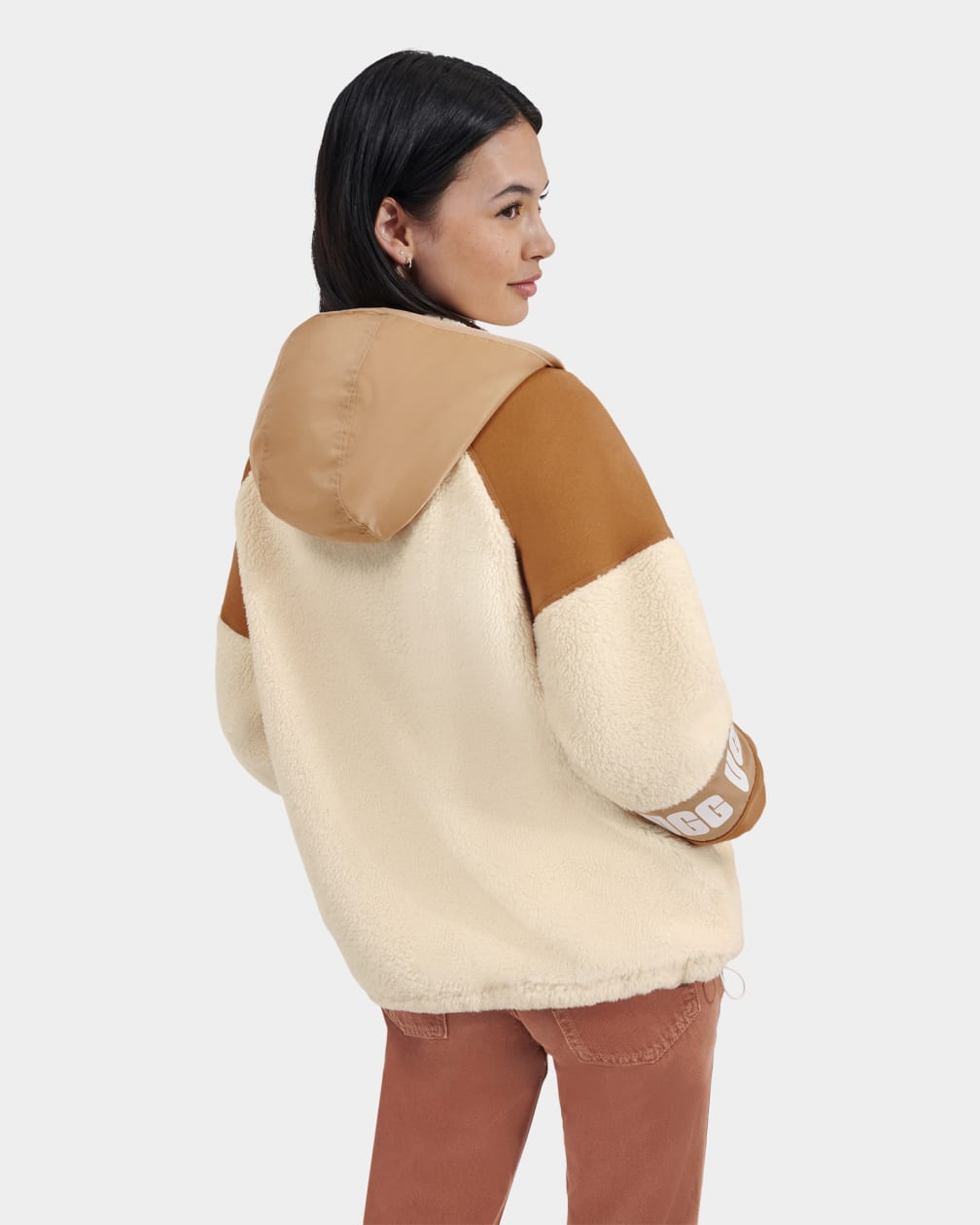 3252C195-B7C0-AD90-F6CD-ED0CCC45F064