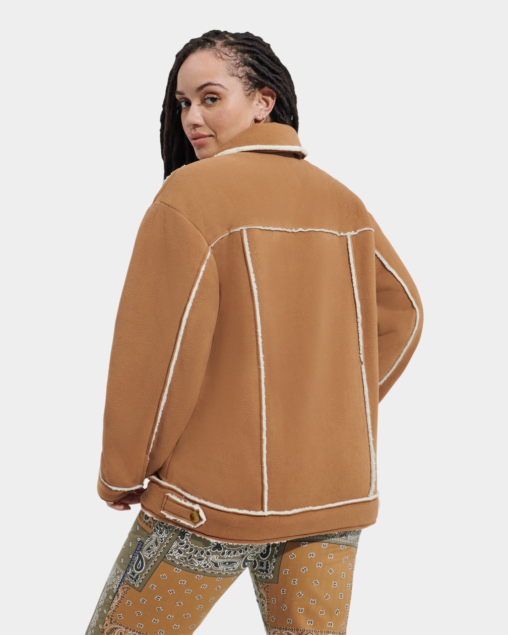 352646F4-0871-D379-51E3-49ADA70095B2