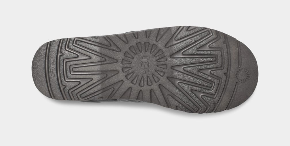 377D43B2-F8D4-0157-4A98-D0AC33EE513C