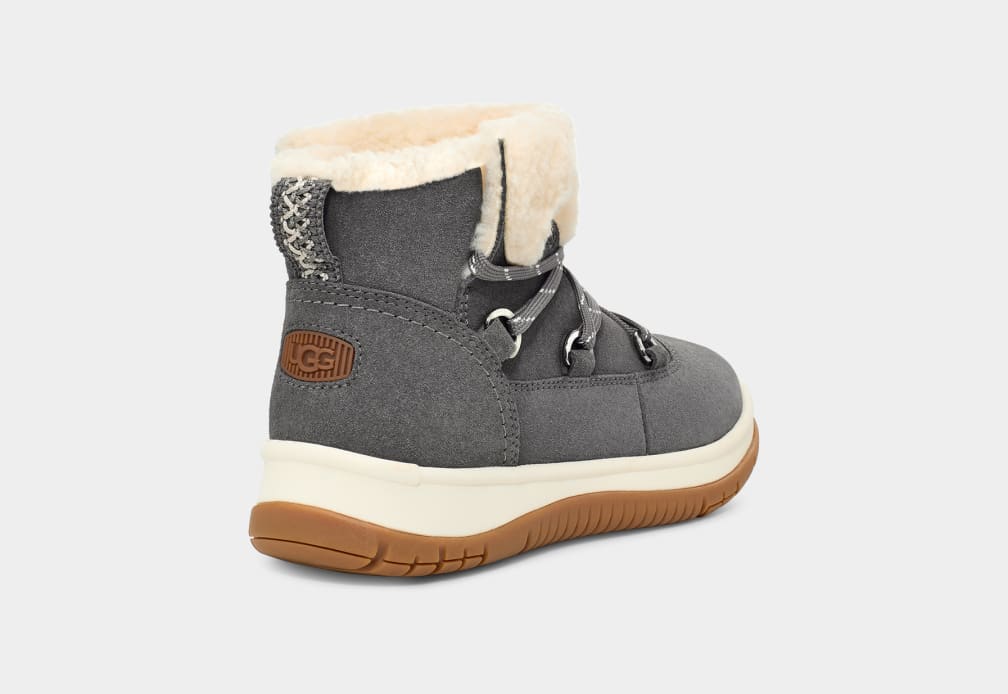 58305CA3-3F04-0667-66C9-0D6295E8C658