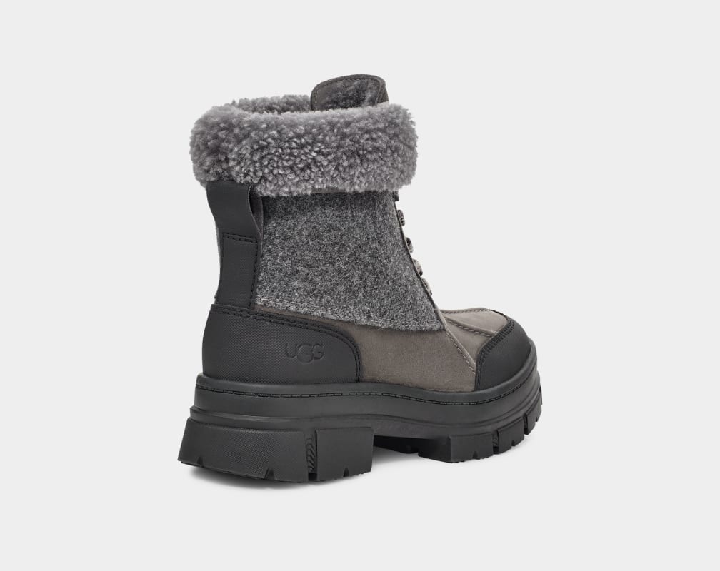 5B2D45BC-D2F1-8FBC-7691-F48E2D34D0FC