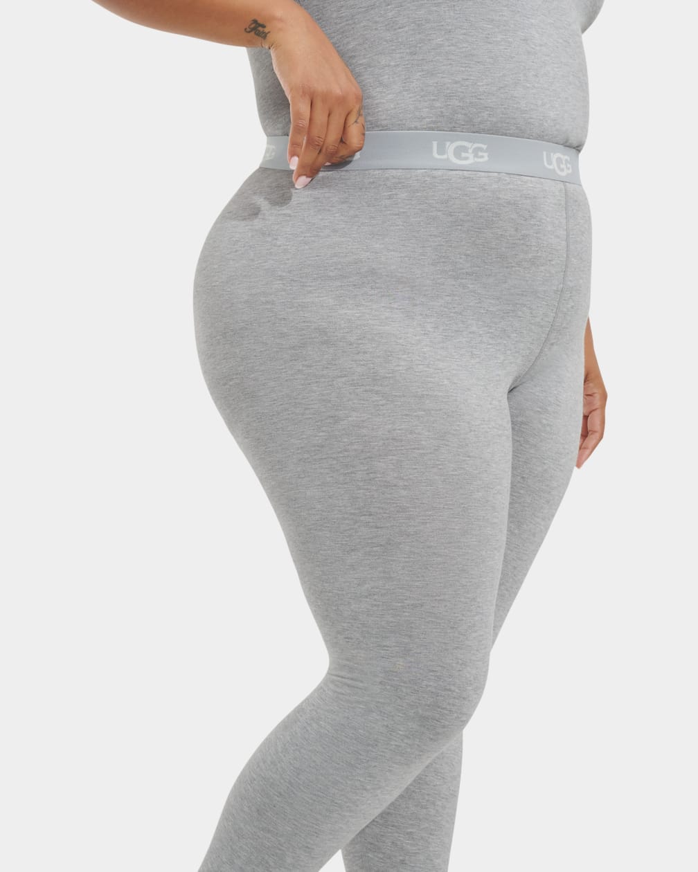 610D64CB-7301-5392-3F70-1D991F8A1FCA