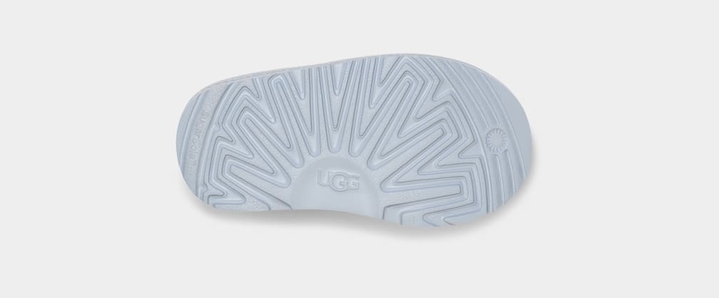 708E278C-F949-4E26-FAAB-59DF65257879