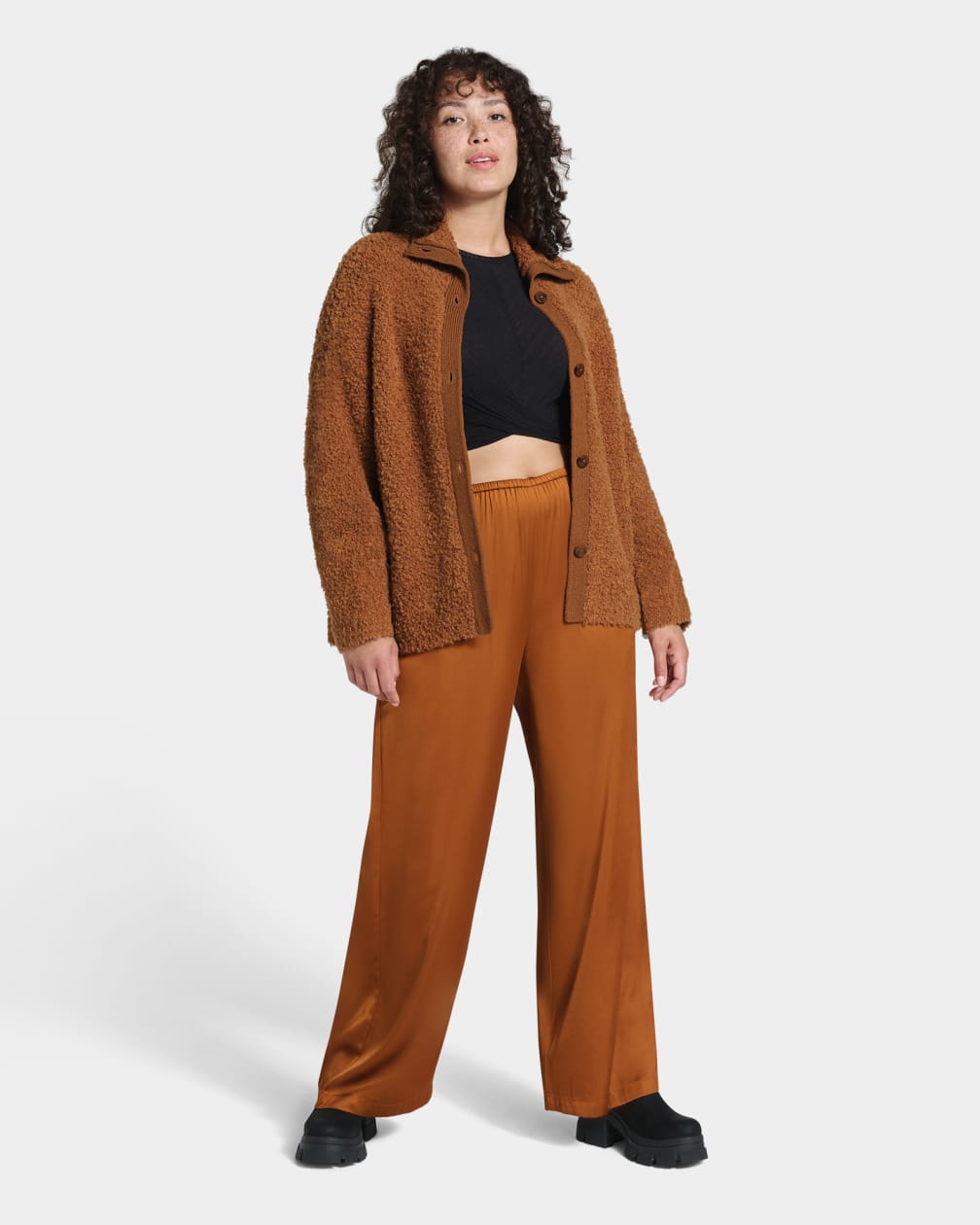 7C65E3EB-3131-3281-75FD-3359AF0146A0