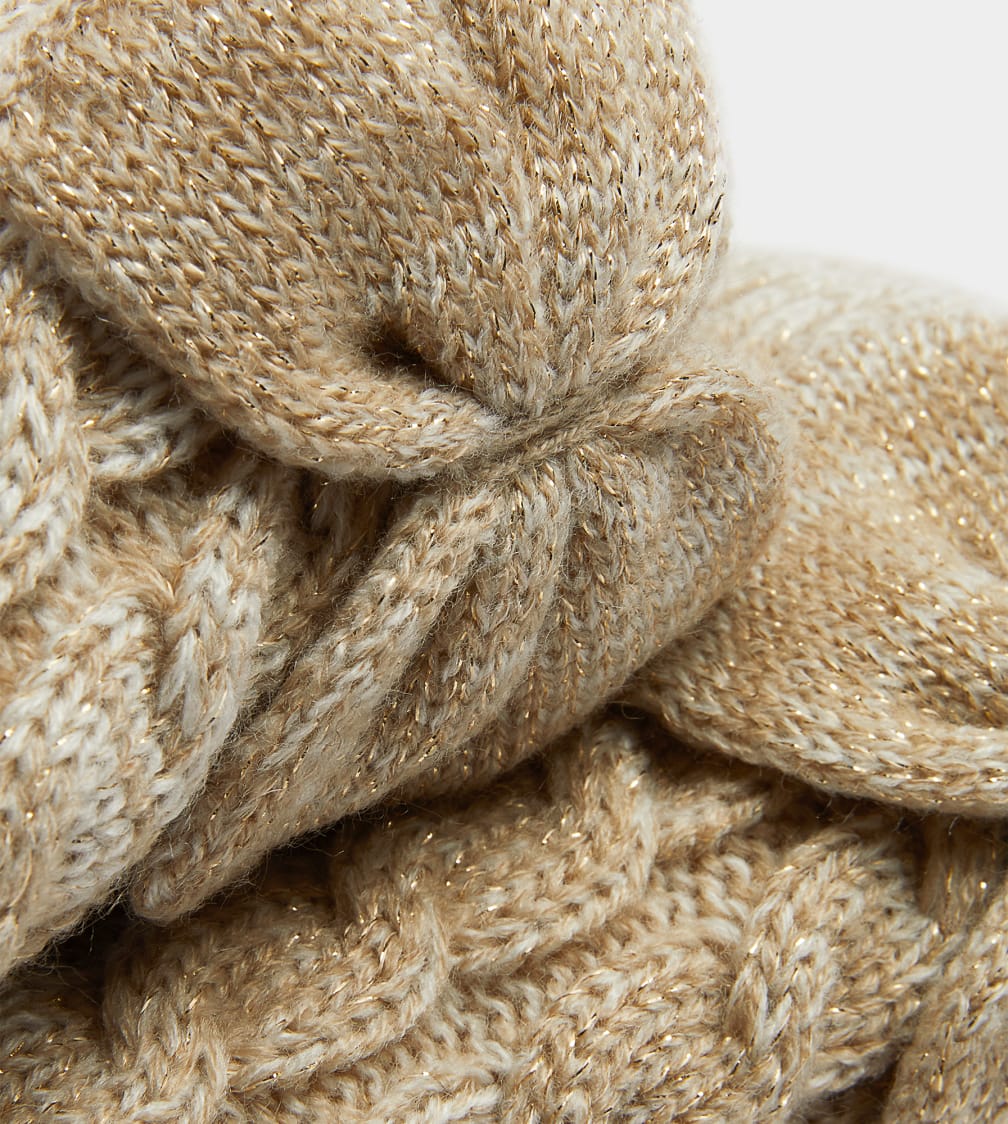 88F3C35A-6BA7-0738-9A56-95C2598985DA