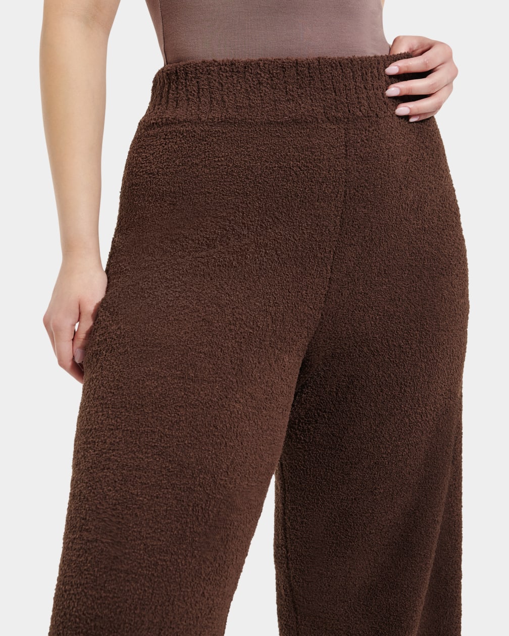 C414A0E9-3659-86CF-BC7C-39432D725406