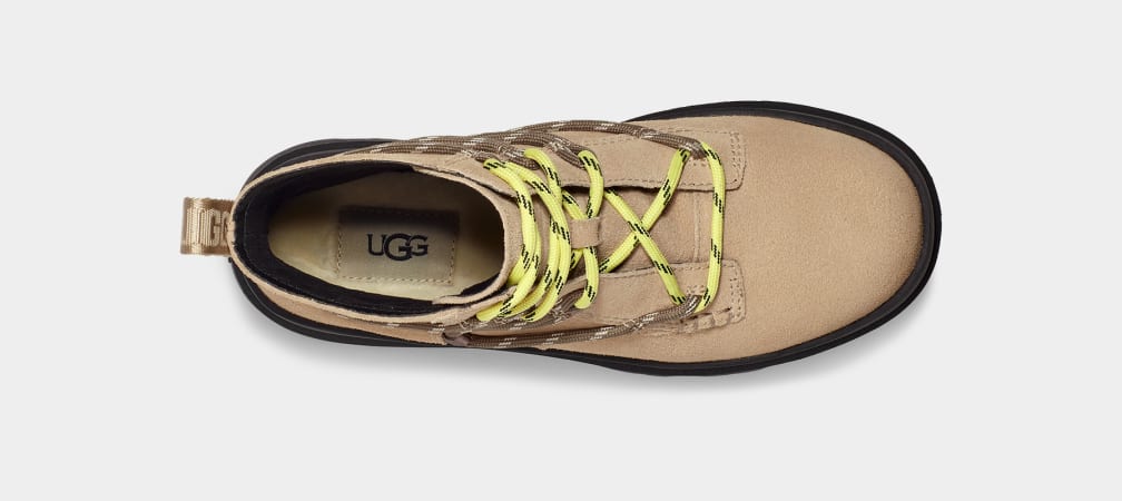 CAD82A94-901D-FD56-A0BB-758D624581FD