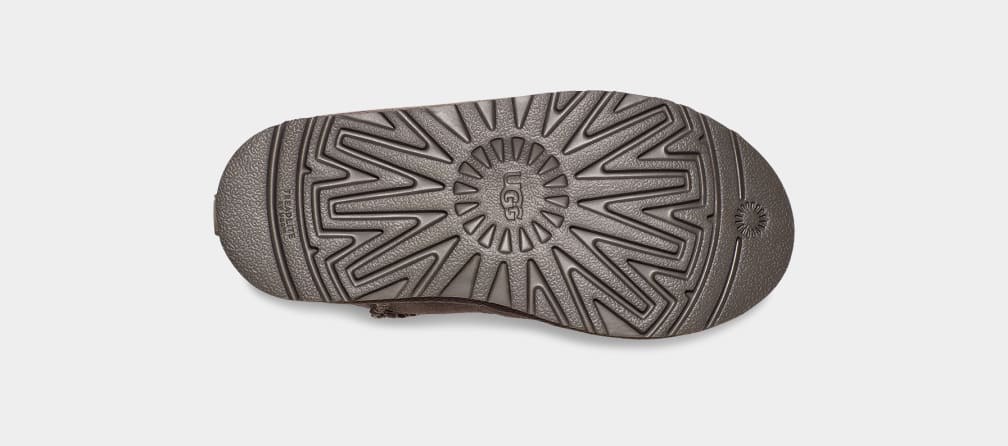 D427B968-DA93-5271-D962-56C25450942A