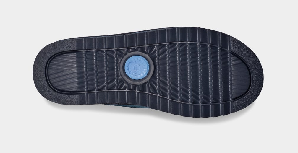 D7BE3DAB-2178-93B4-BE66-9326F2663139