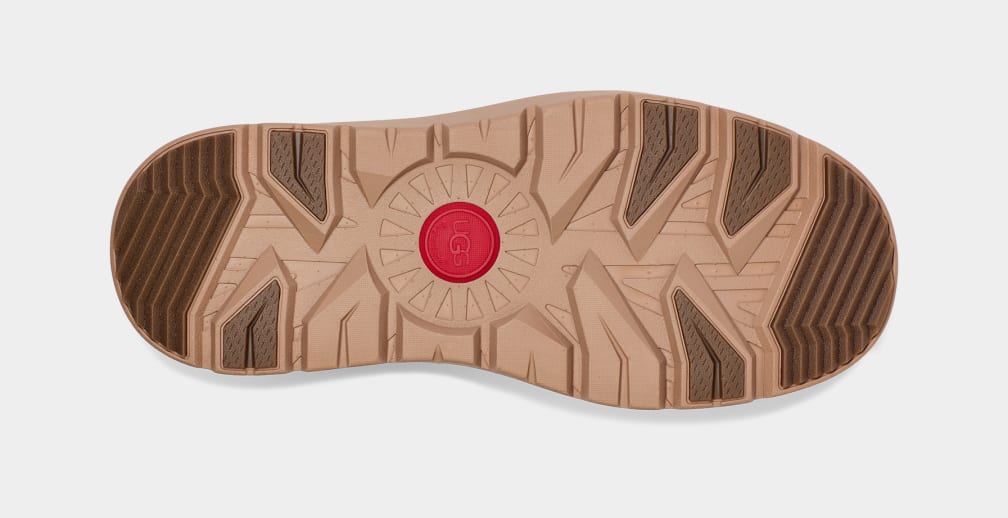 D98E129A-4FBB-BC4D-07B5-323C82A68BC8