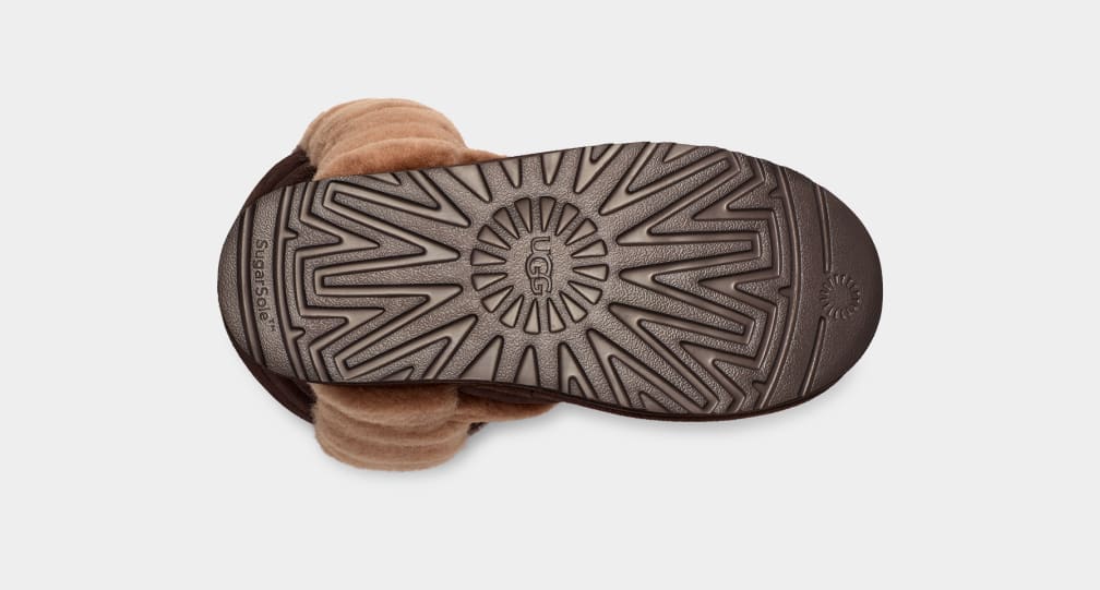 DEB88095-2A5D-CD6B-4A7C-2563612E74C2