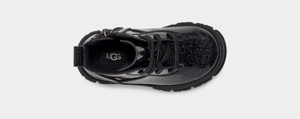 E71C9150-C037-3B82-AB93-B2F245713B5F