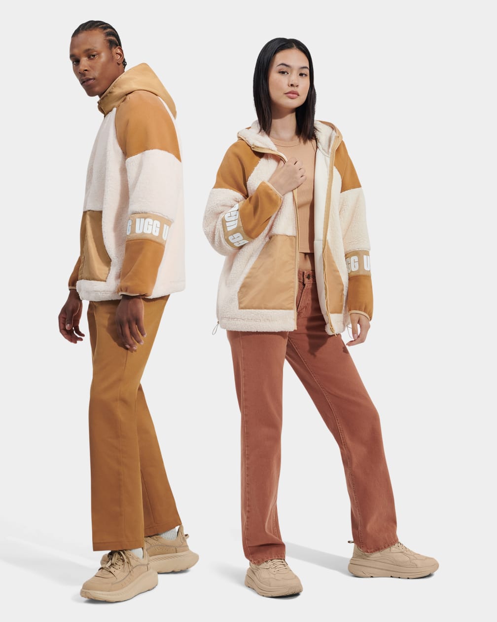 F272F700-BF69-3AE8-0845-1B9AD2760597