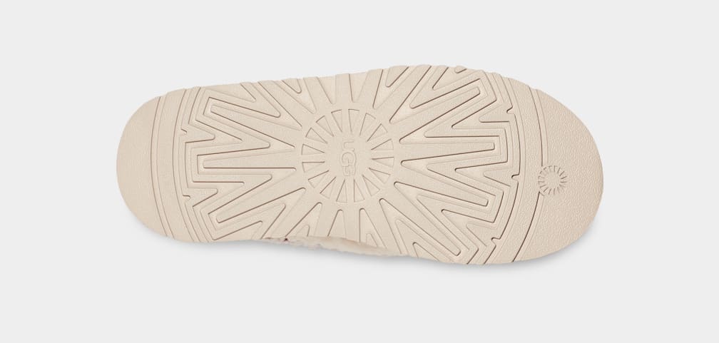 FD64454D-A532-5C17-50EB-ED6324990EC6